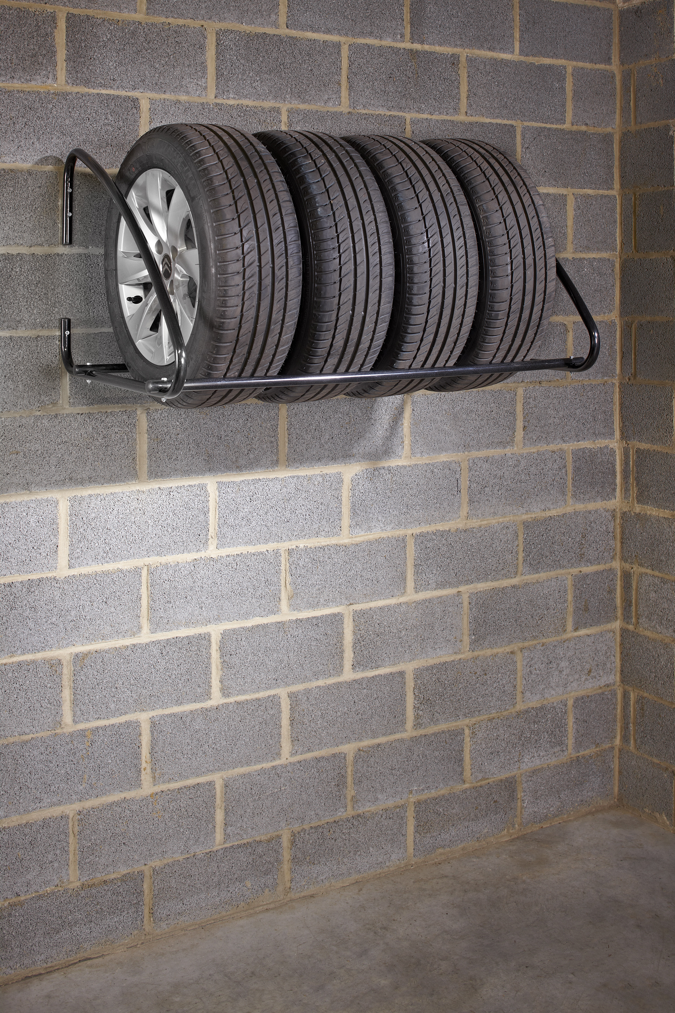 MOTTEZ Wandhalter Aufbewahrung für 4 Reifen, Breite 112cm für Garagen & Keller BILD 4